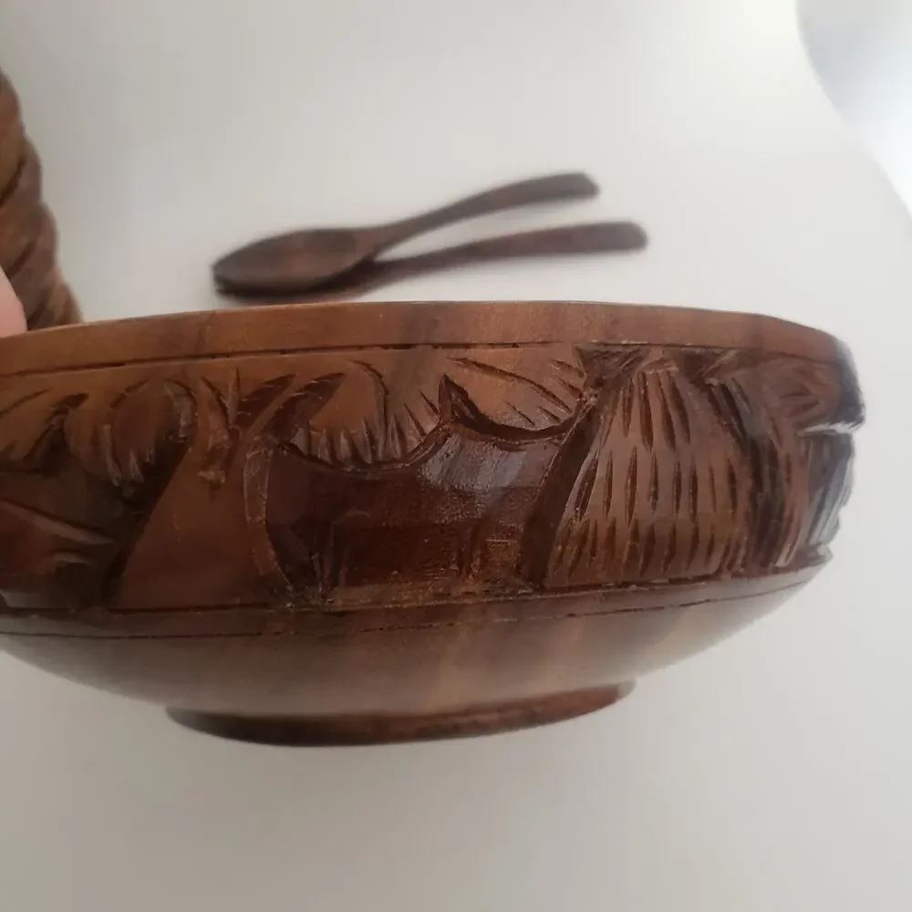 Wooden vtg hand
